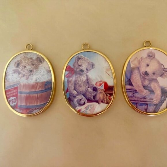 Leigh Bevis West World of Bears Collection Teddy Bear Oval Portrait 3 - Picture 1 of 4